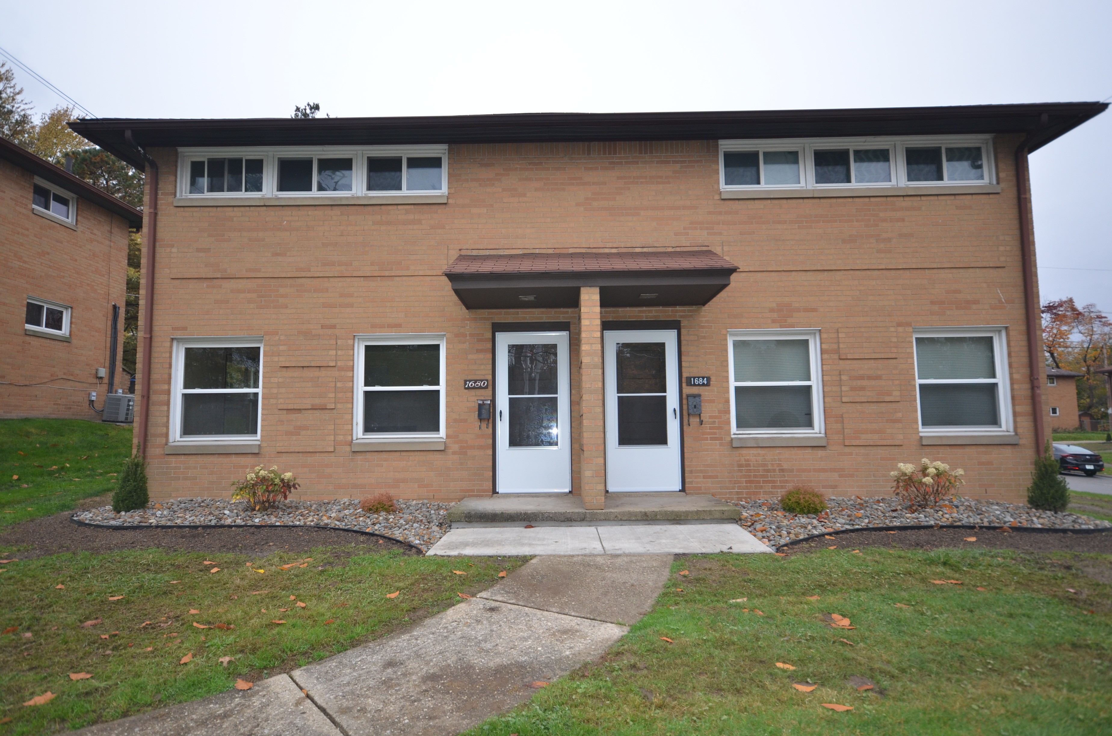 1684 Bailey Road