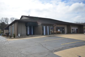 1720 Merriman Rd 1720 Merriman Rd