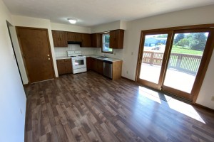 1758 MEADOWLARK DRIVE