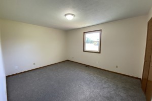 1758 MEADOWLARK DRIVE
